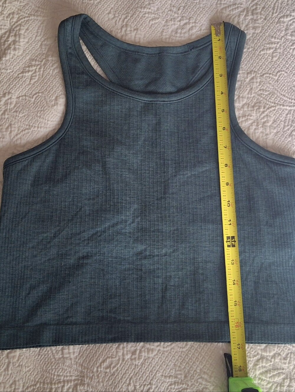 Lululemon Cropped Tank - Picture 3 of 5